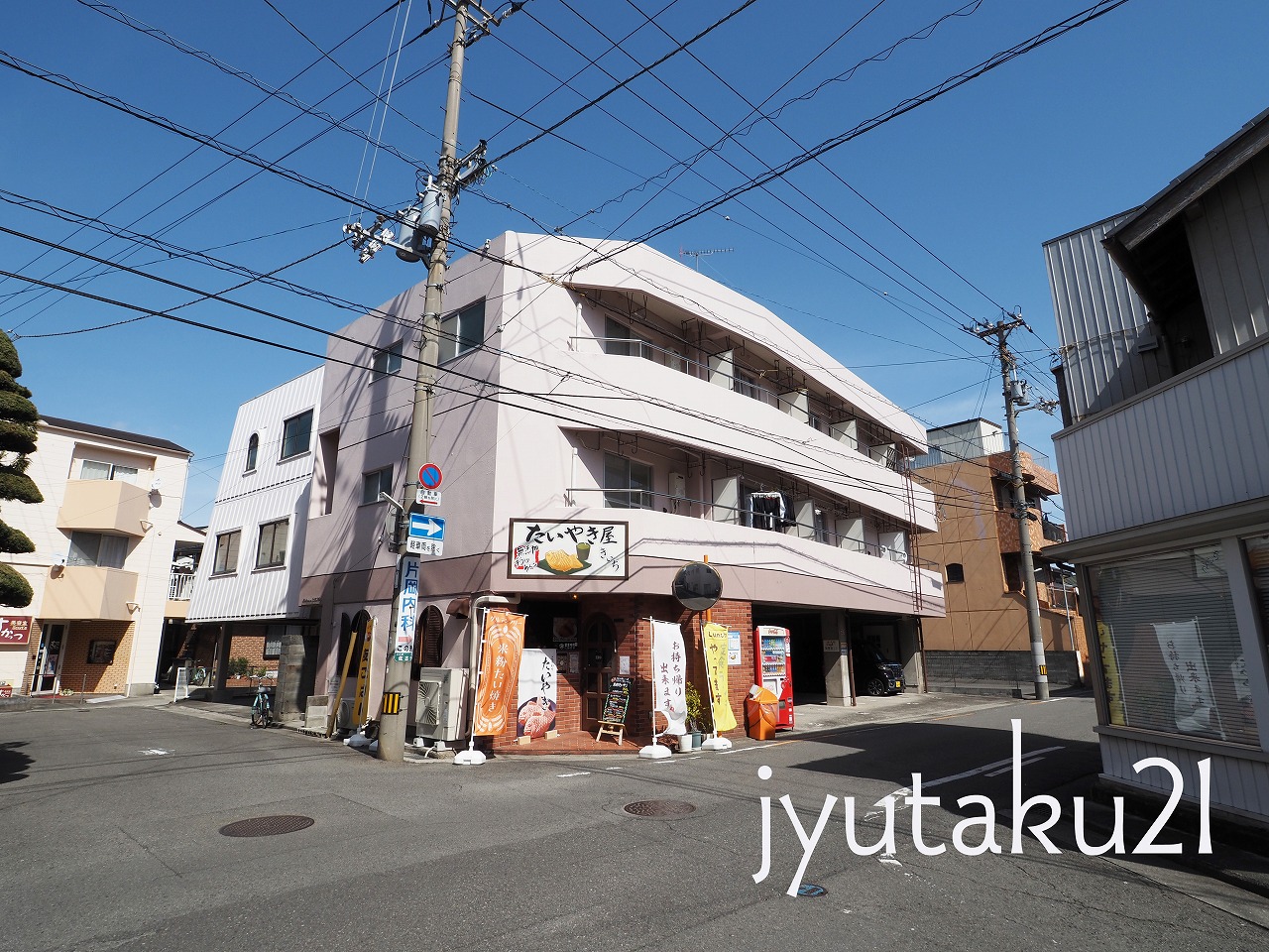 徳島市佐古五番町のマンションの建物外観