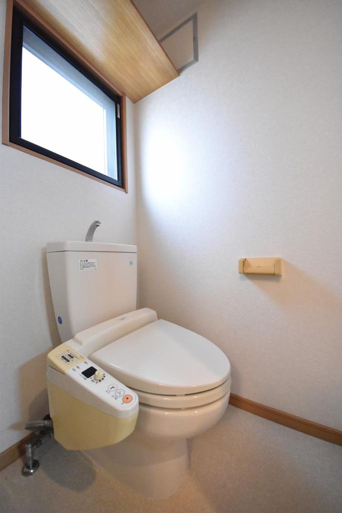 【福岡市中央区大手門のマンションのトイレ】