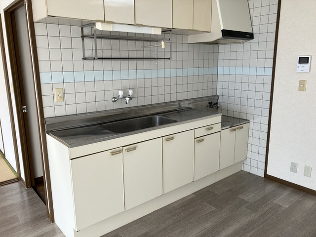 キッチン　３０５　キッチン