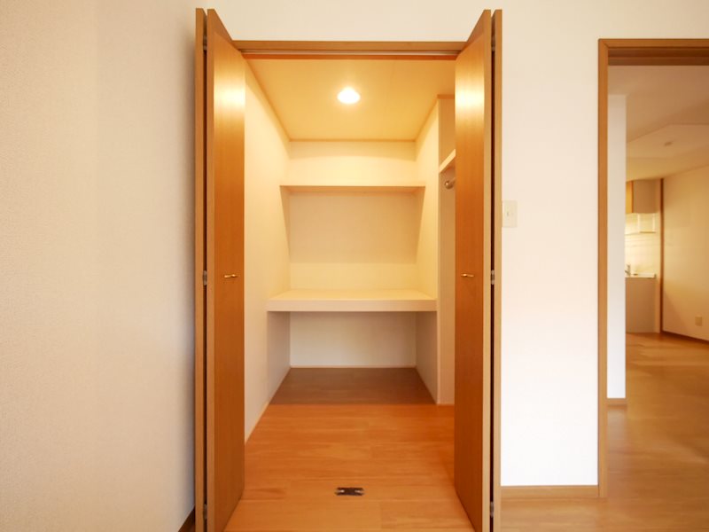 収納　ウォークインクローゼット