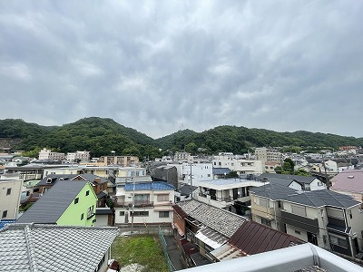 【神戸市兵庫区上三条町のマンションの眺望】