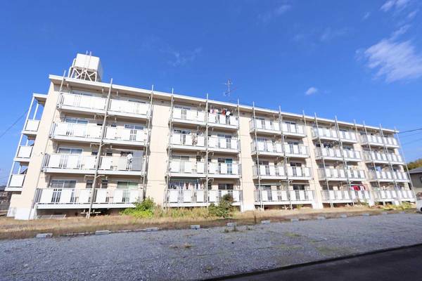 【ビレッジハウス塔野地1号棟の建物外観】