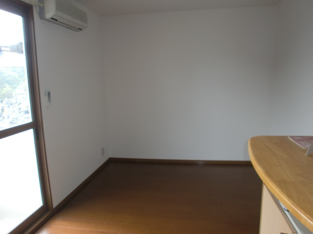 居室・リビング　反転タイプ