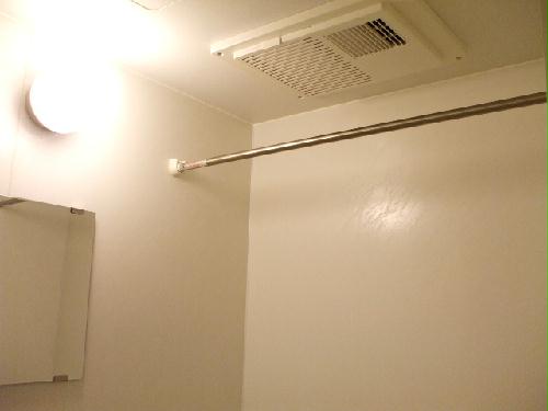 その他設備　浴室乾燥機付き