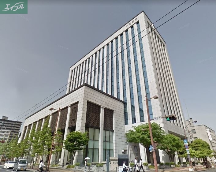 銀行　中国銀行本店（銀行）まで135m