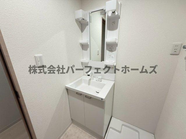 洗面設備　コンパクトで使いやすい洗面所