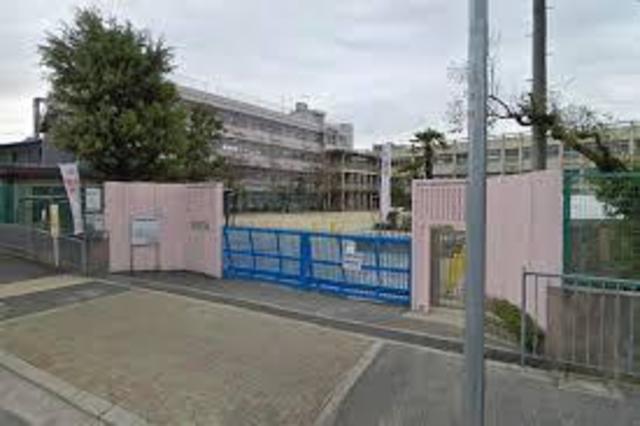 小学校　守口市立八雲小学校（小学校）まで201m