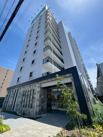 建物外観　こちら、外観パースです