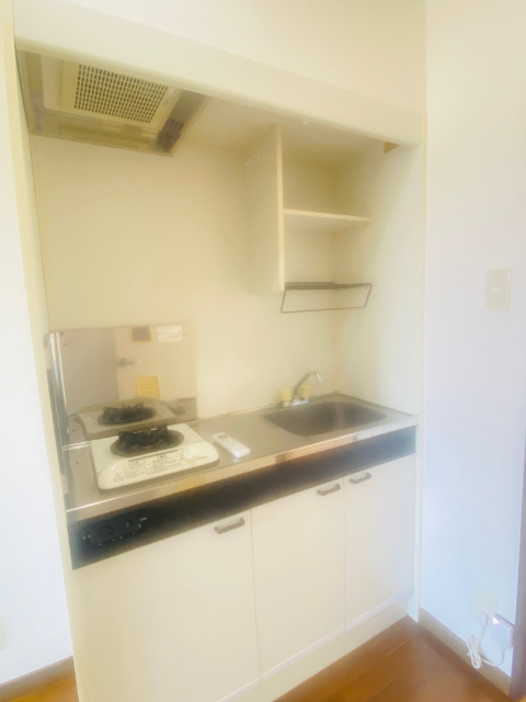 キッチン　３０３号室