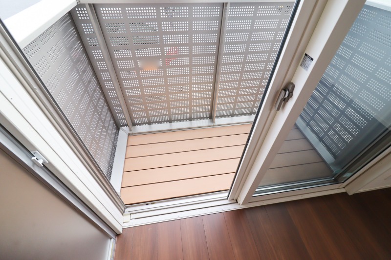 バルコニー　図面と現状に相違がある場合には現状を優先