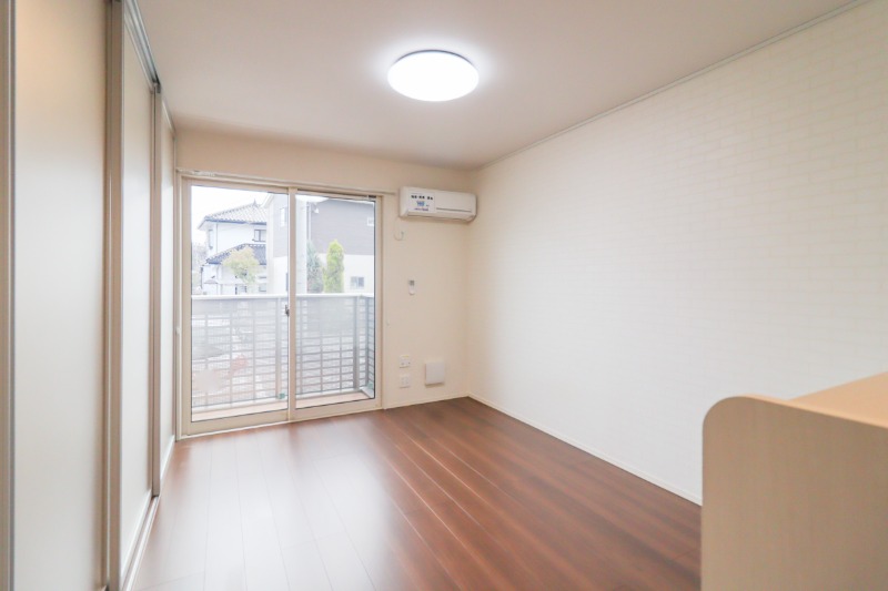 居室・リビング　図面と現状に相違がある場合には現状を優先