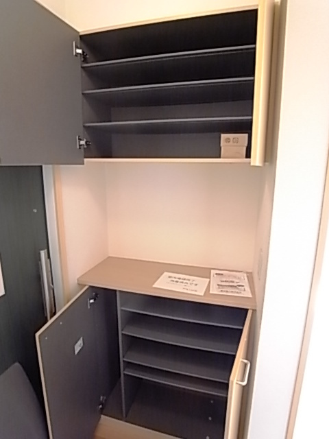 玄関　シューズボックス