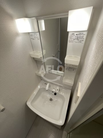 洗面設備　オリエンタル靭本町　独立洗面台