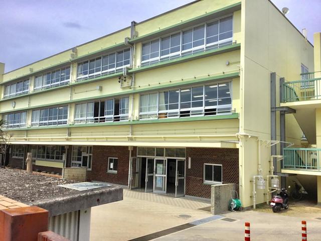 小学校　和泉市立黒鳥小学校（小学校）まで1122m