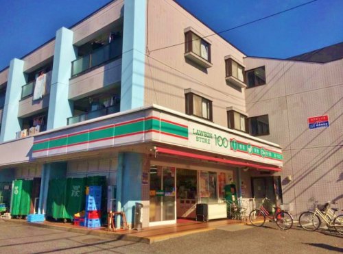 コンビニ　ローソンストア100 LS小平仲町店（コンビニ）まで586m