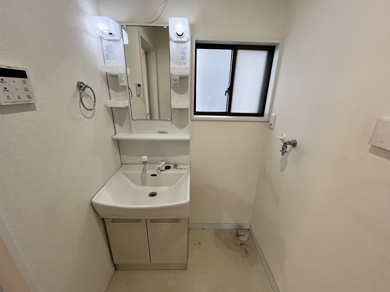 洗面設備　洗面化粧台完備♪