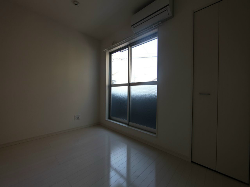 収納　クローゼット付