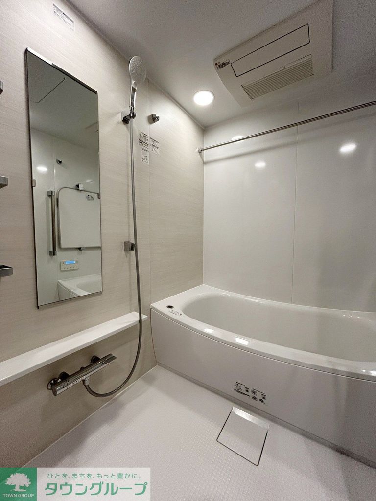 バス・シャワールーム　浴室