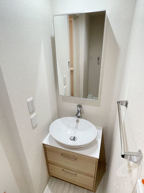 洗面設備　同仕様