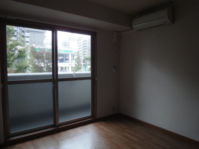 居室・リビング　7.6帖のゆったり居室