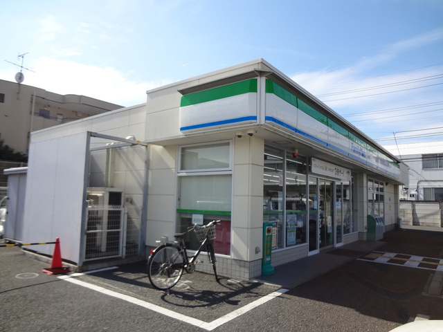 コンビニ　ファミリーマート所沢久米店（コンビニ）まで246m