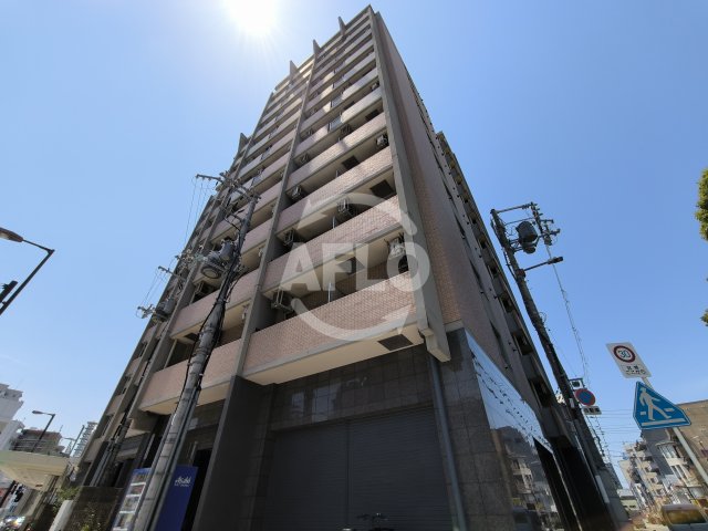 建物外観　フロンティアタワー九条II　外観