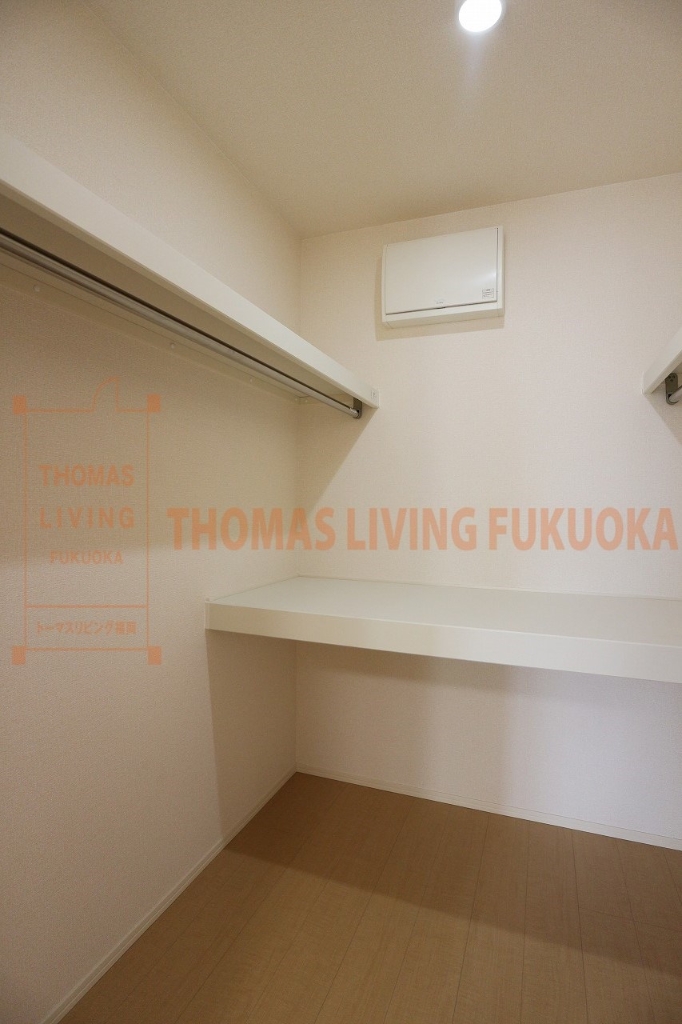収納　大容量のウォークインクローゼットです。