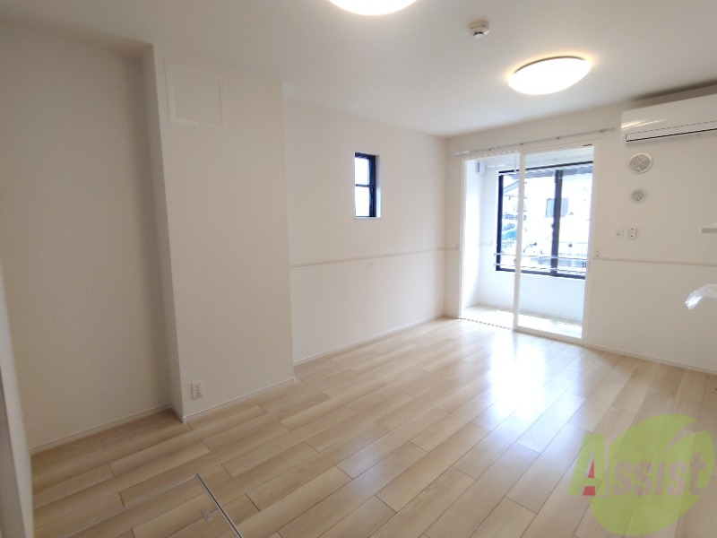 居室・リビング　綺麗なデザインのフローリングで住みやすそうです。