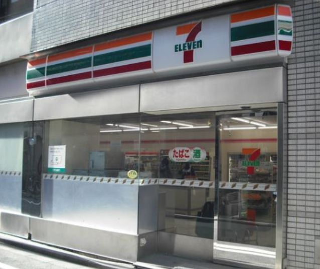 コンビニ　セブンイレブン墨田立川3丁目店（コンビニ）まで210m