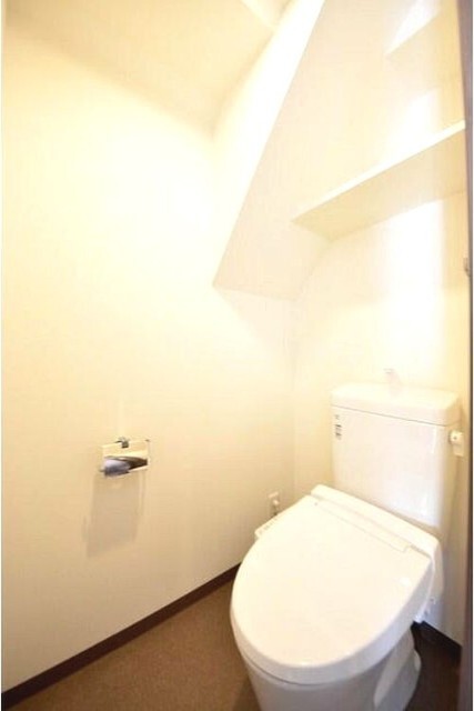 バルコニー　浴室乾燥機完備