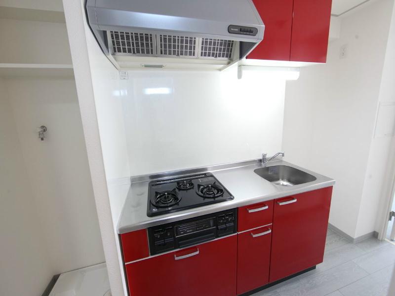 キッチン　システムキッチン（ガス3口コンログリル付）