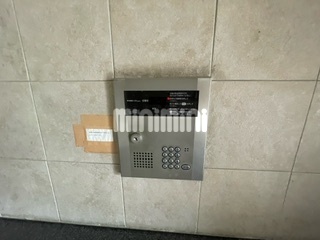 セキュリティ　オートロック付いています