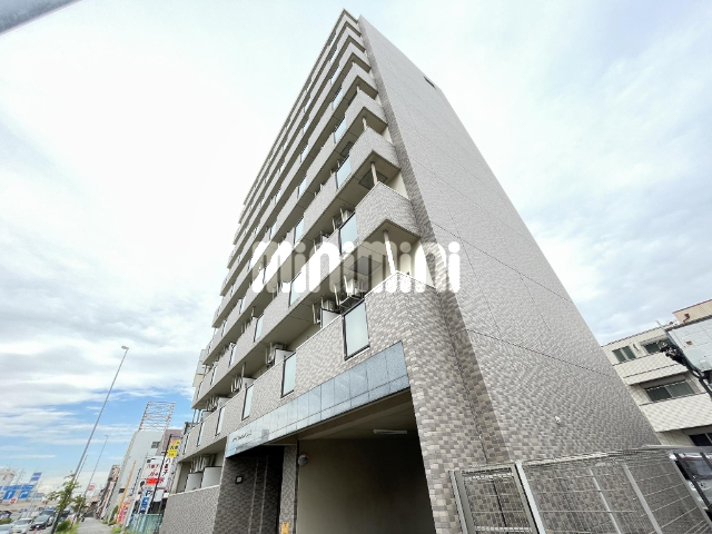 建物外観　タイル張りのマンション