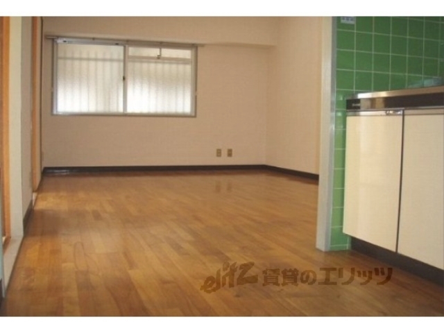 居室・リビング　リビング