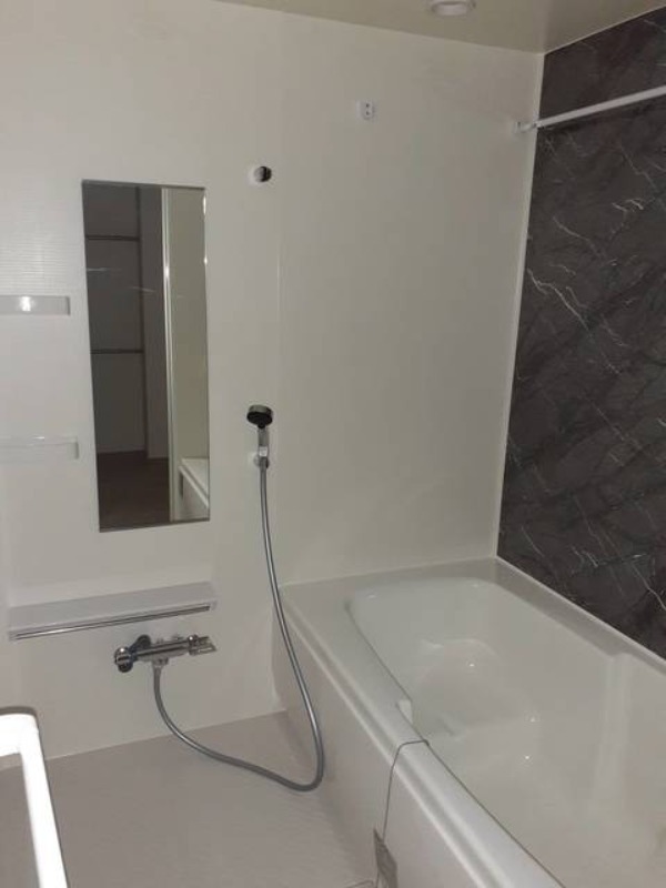 バス・シャワールーム　図面と現状に相違がある場合には現状を優先