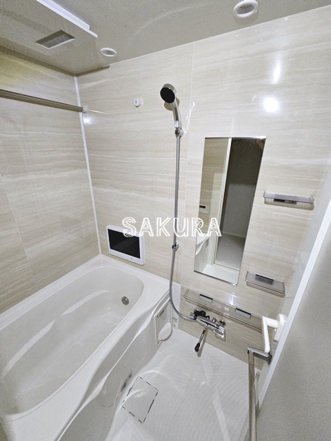 バス・シャワールーム　日々の疲れを癒すお風呂です♪