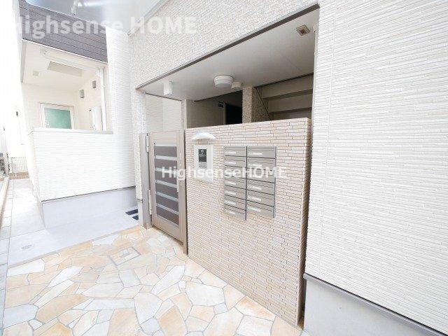 エントランス　建物の内部です