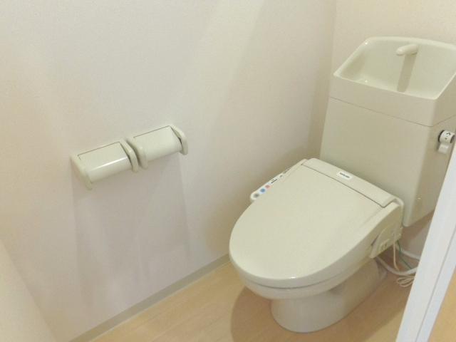 トイレ　シャワー付トイレ