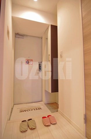 玄関　弊社HPに写真がたくさんあります♪