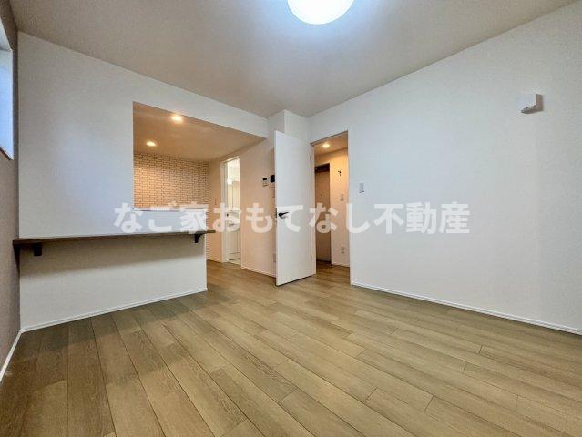 バス・シャワールーム　※同タイプ写真