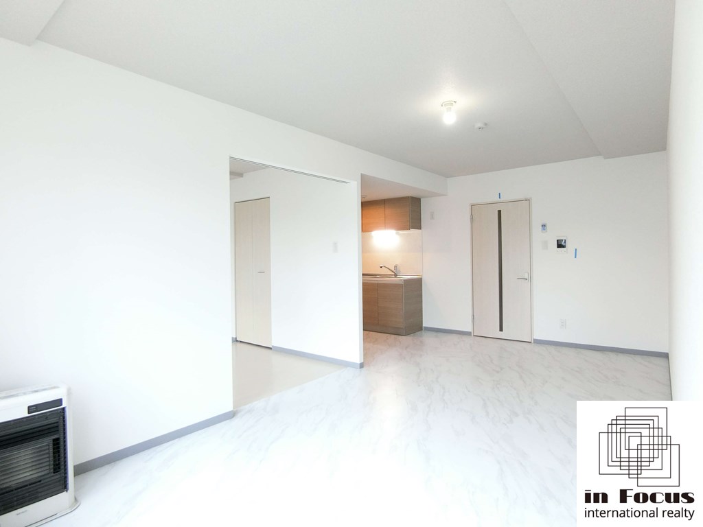 居室・リビング　エアコン付きで暑い夏も快適です