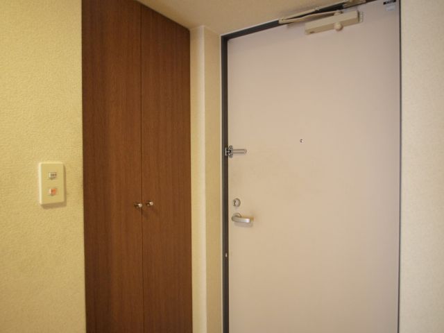 玄関　室内洗濯パン