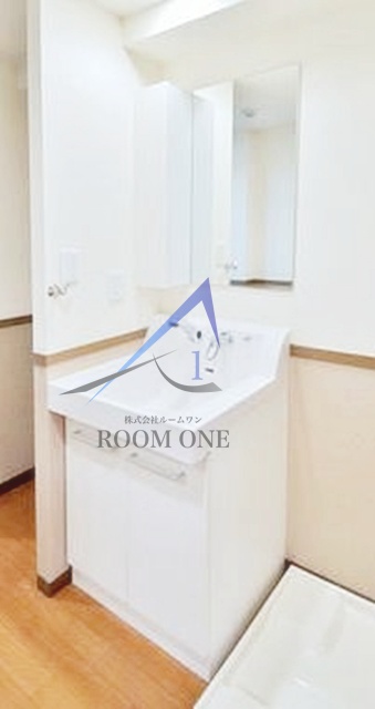 洗面設備　洗面台です。