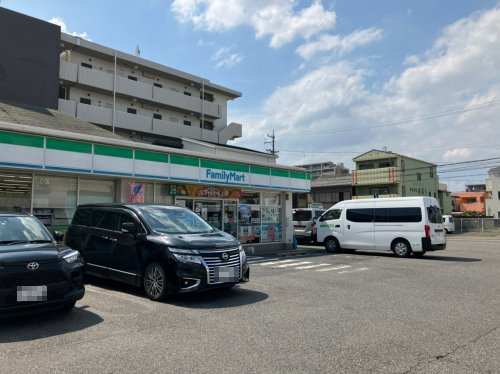 コンビニ　ファミリーマート 熱田古新町店（コンビニ）まで305m