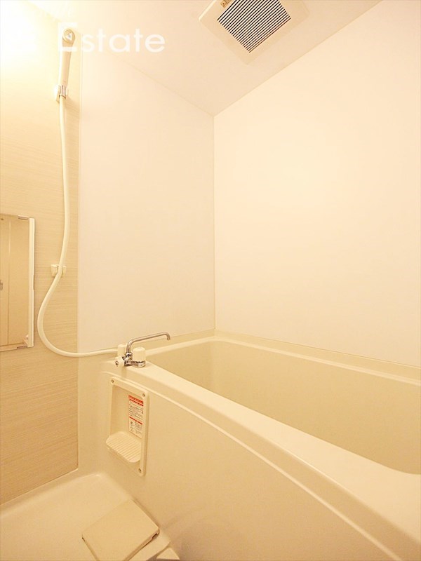 バス・シャワールーム　バスルーム