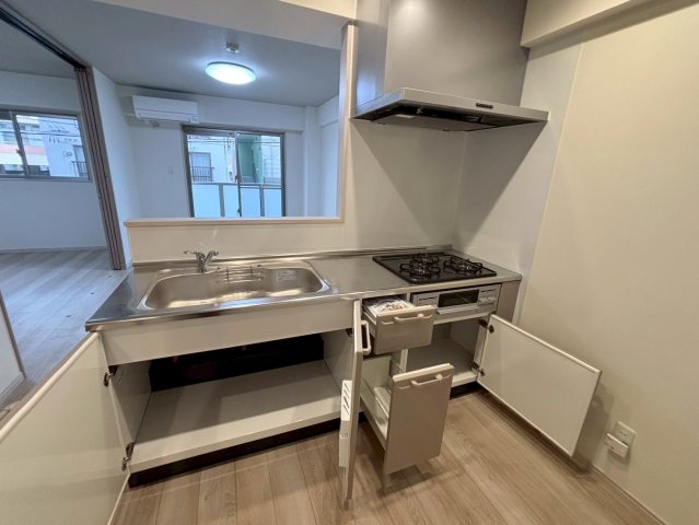 キッチン　サンマリン安里（ＴＣ）那覇市安里エリア