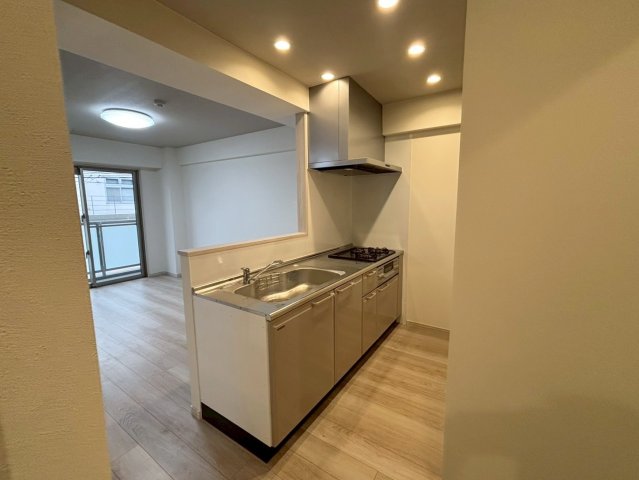 キッチン　サンマリン安里（ＴＣ）那覇市安里エリア