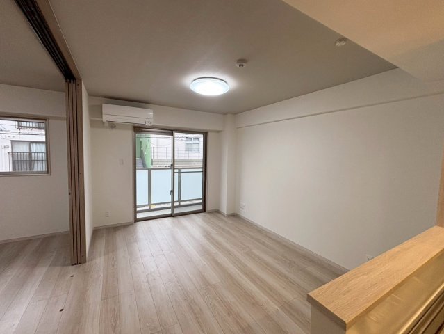 居室・リビング　サンマリン安里（ＴＣ）那覇市安里エリア