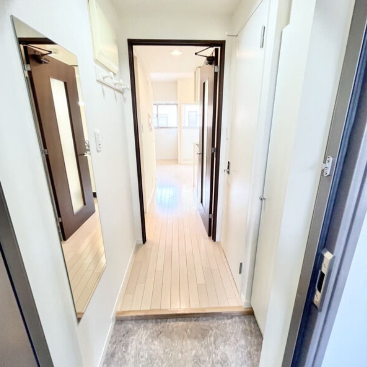 玄関　参考写真