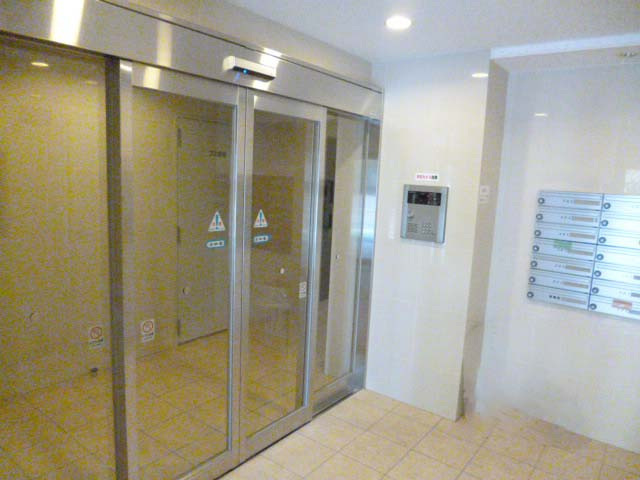 セキュリティ　オートロック完備